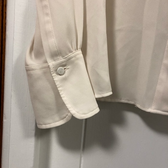 Ann Taylor Long Sleeve Blouse - Picture 5 of 9